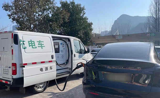 武陟汽车搭电